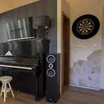 7 Bedroom Secluded Close To Prague Villa *