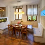 Villa 7 Bedroom Secluded Close To Prague Ricany (Central Bohemian)