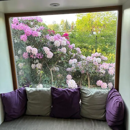 7 Bedroom Secluded Close To Prague וילה Říčany