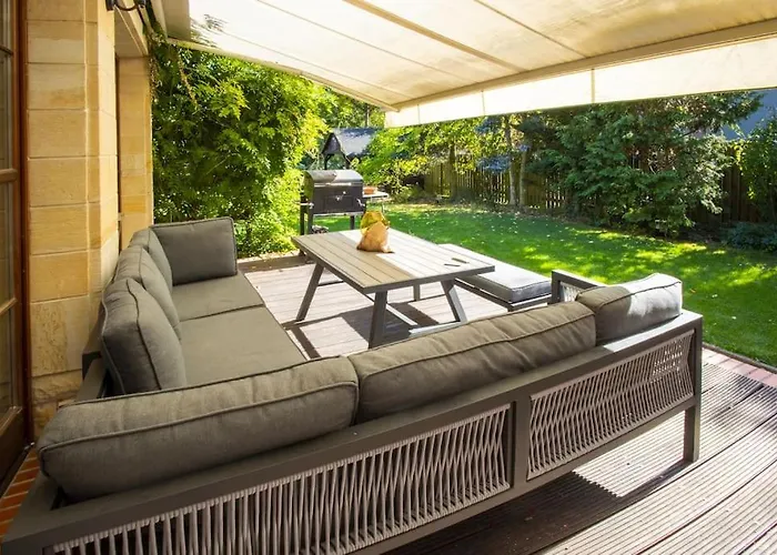 7 Bedroom Secluded Close To Prague *