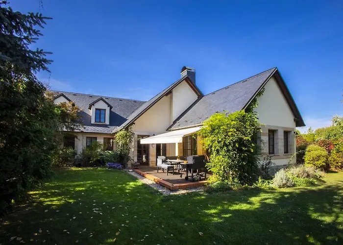 7 Bedroom Secluded Close To Prague فيلة Říčany