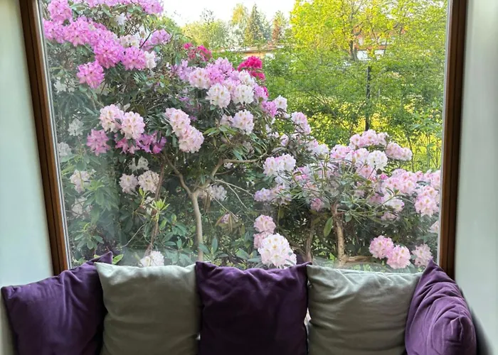 7 Bedroom Secluded Close To Prague فيلة Říčany